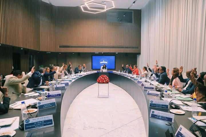 የአዲስ አበባ ከተማ አስተዳደር ካቢኔ 4ኛ ዓመት 12ኛ መደበኛ ስብሰባዉን በሁለት ወሳኝ ከተማ አቀፍ አጀንዳዎች ላይ ተወያይቶ የሚከተሉትን ውሳኔዎች አሳልፏል ::